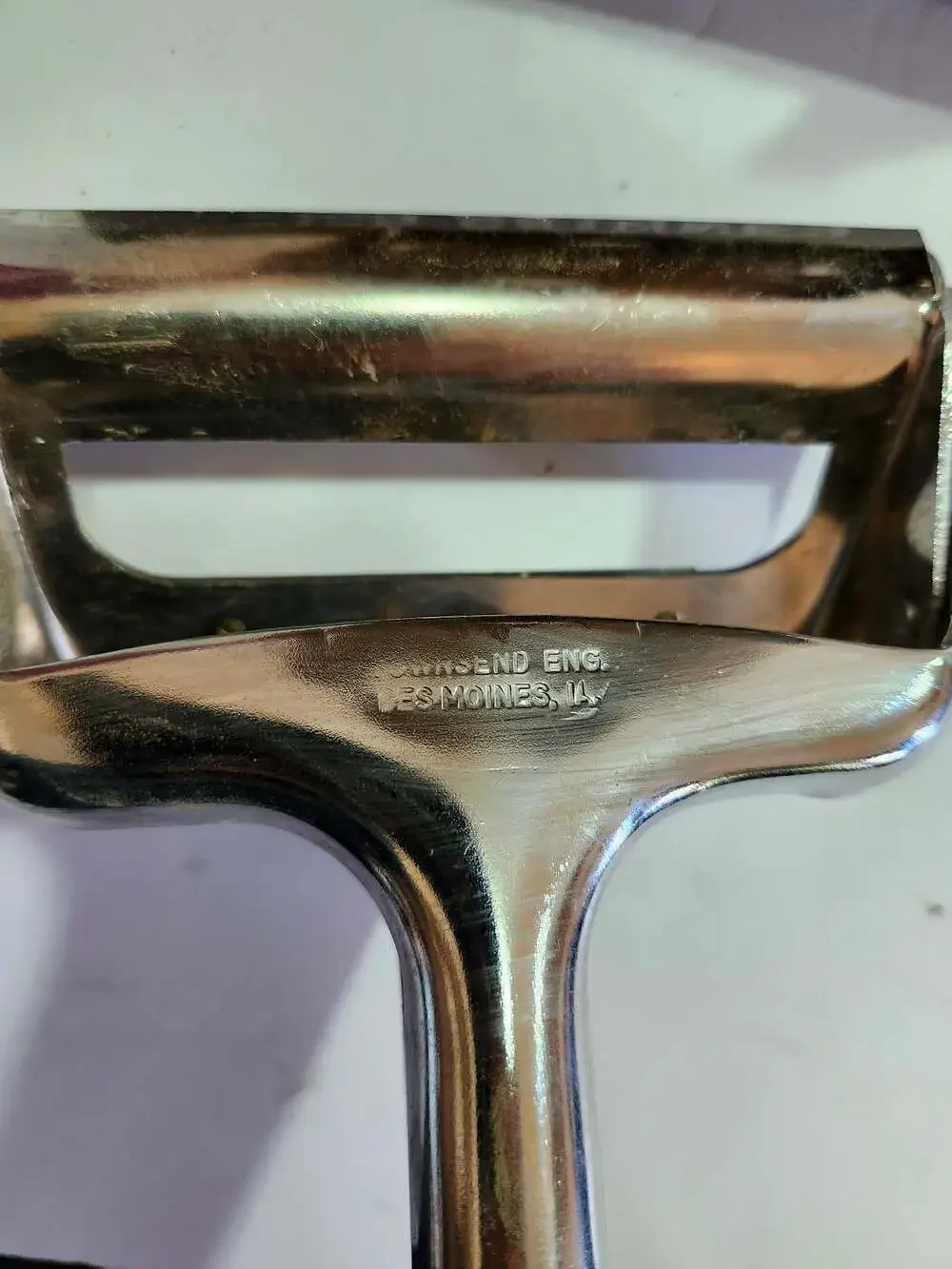 Vintage Townsend Engineering Co. Fish Skinner Scaler in Original Box